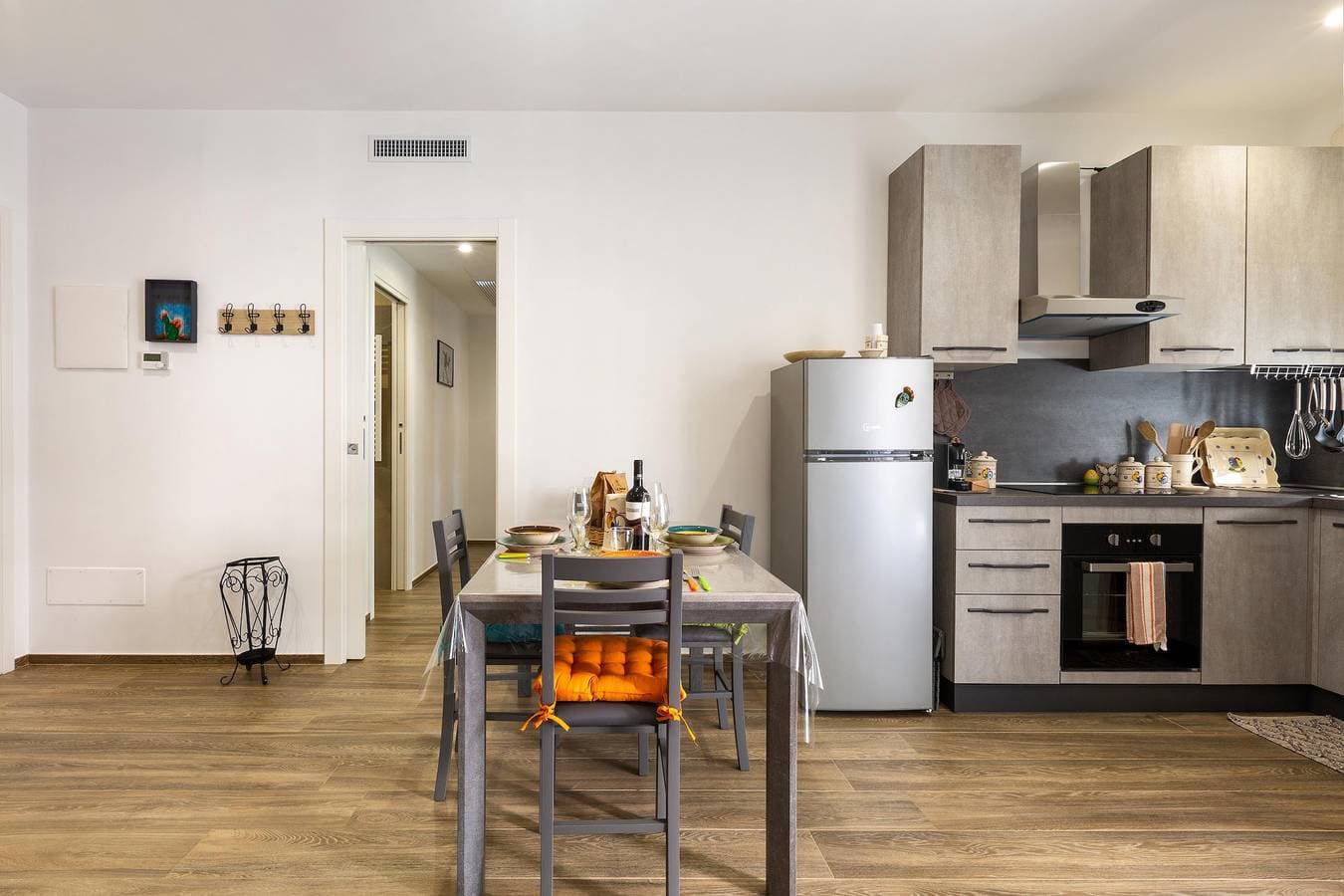 Foto 3 von 26: Ferienwohnung für 4 Personen mit Balkon