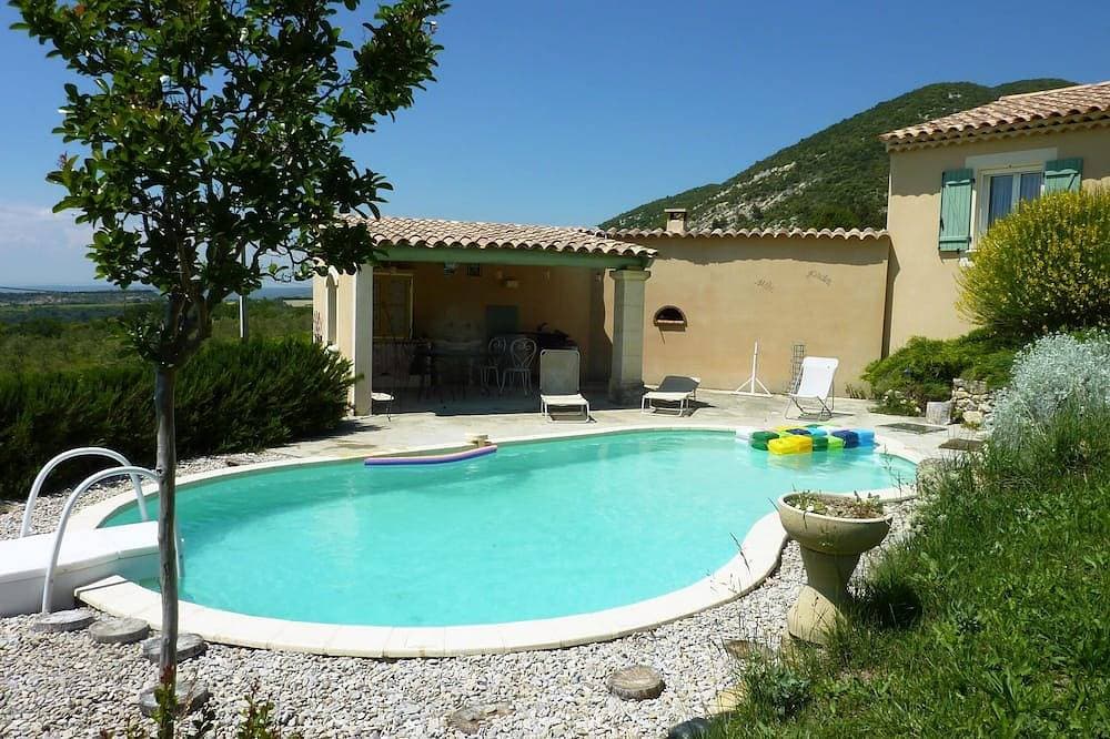 Studio inmitten von Weinbergen in Drome Provencale mit Swimmingpool. 1
