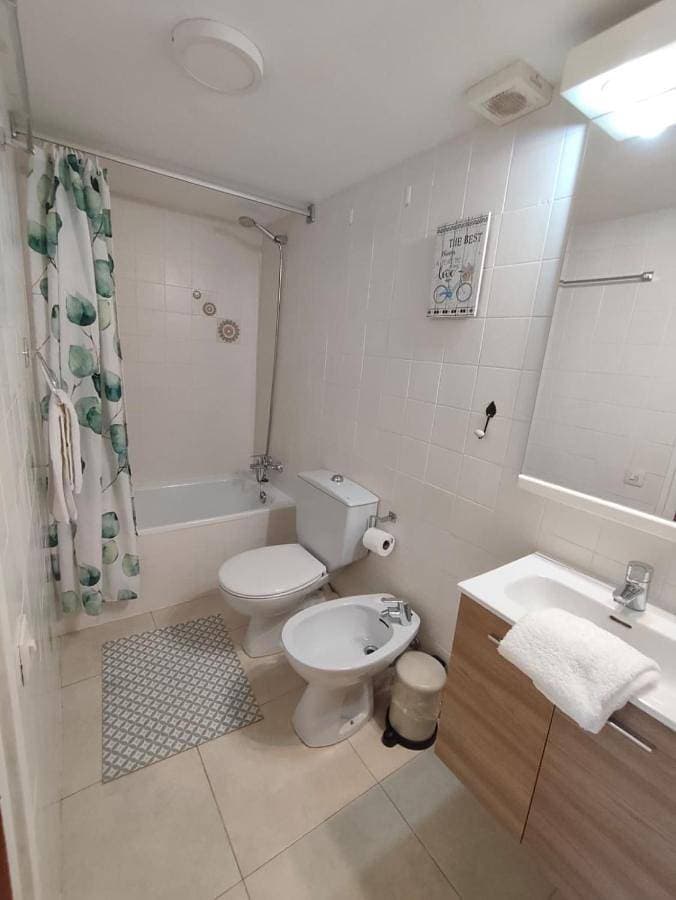 Foto 5 von 15: Two-Bedroom Apartment