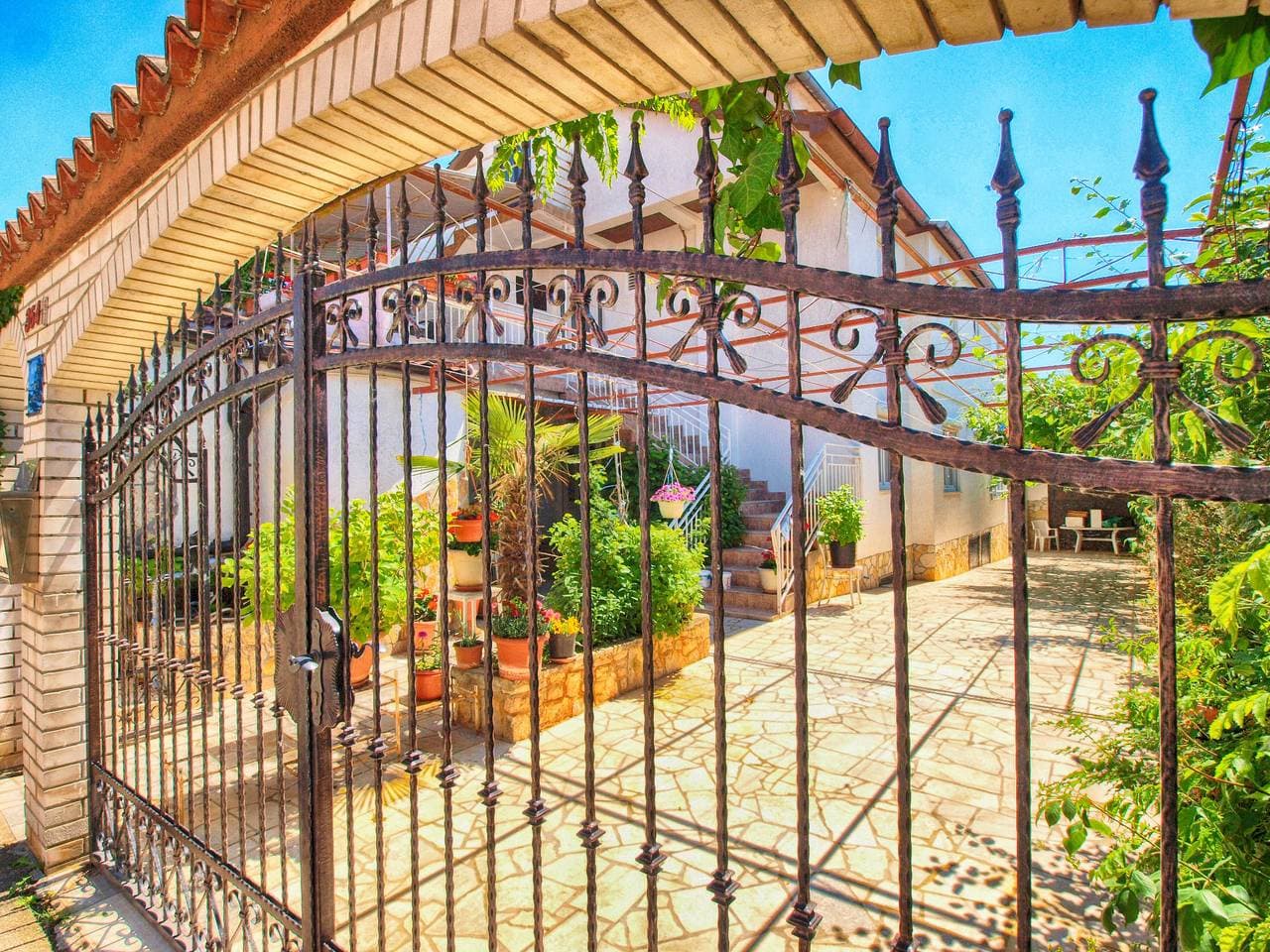 Foto 6 von 23: Ferienwohnung für 2 Personen mit Terrasse