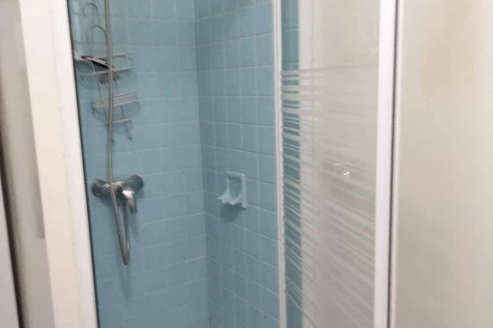 Foto 5 von 30: Villa Plan Aups Ste Baume Var, 7 Personen, ruhig, Raum