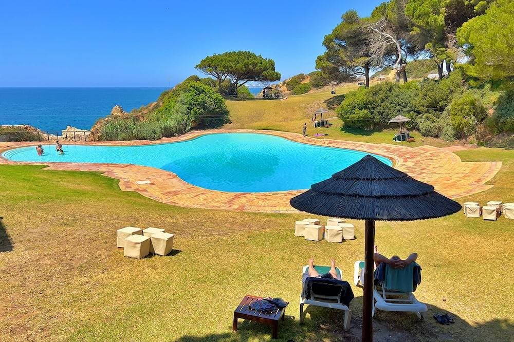 Casa da Prainha - 2 Bdr/ 200m to the beach/ 3 pools/ Sports friendly 1