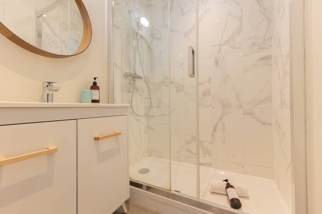 Foto 10 von 12: Ferienwohnung für 4 Personen mit Balkon
