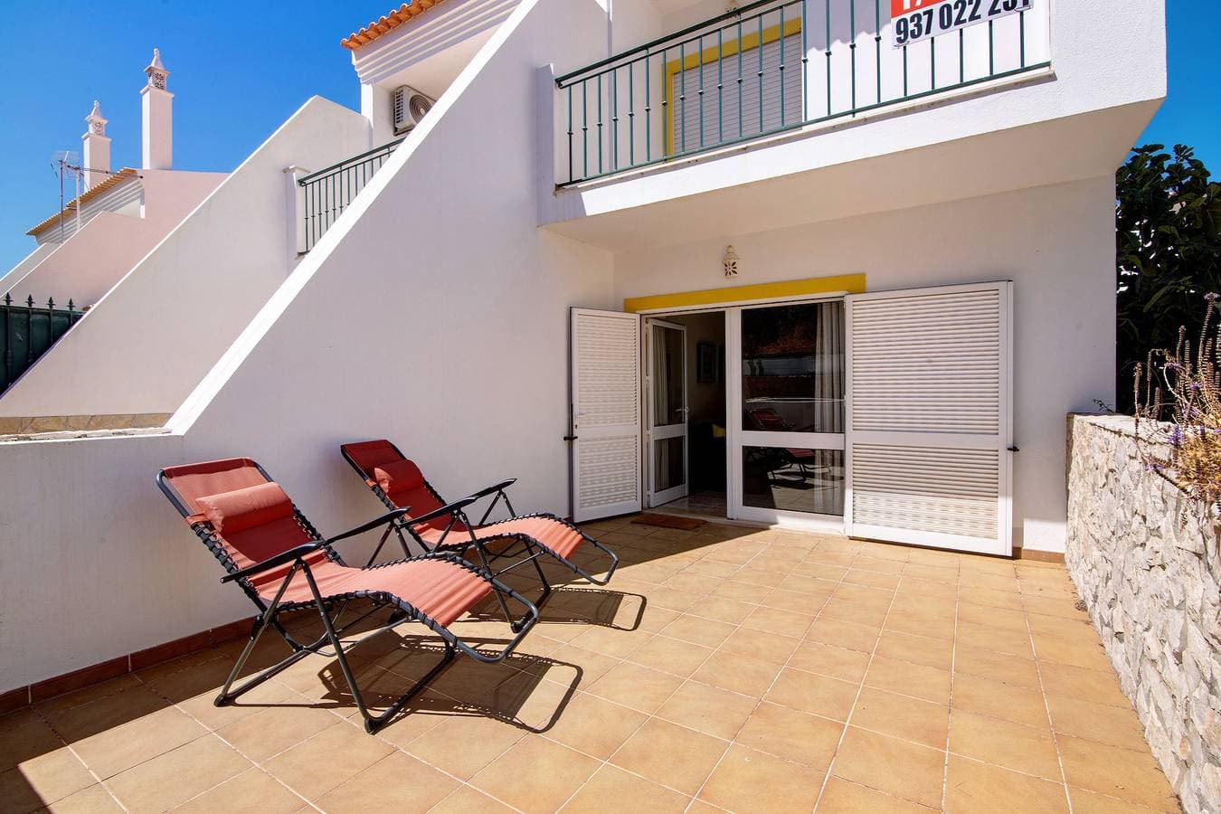 Foto 2 von 31: Ferienhaus 'V2 A 400 M Da Praia Da Falésia' mit Privatterrasse, Balkon und WLAN