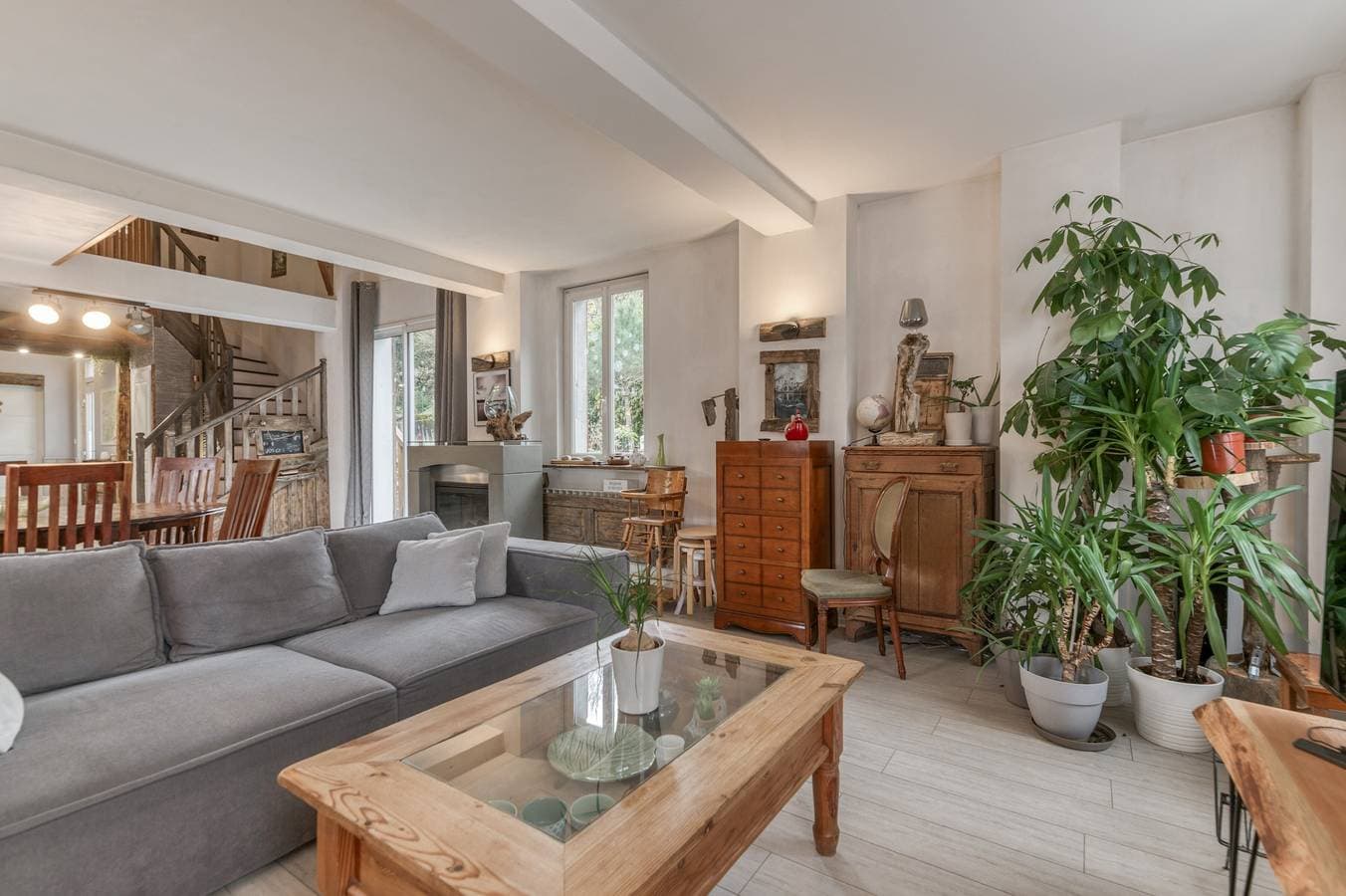 Foto 5 von 37: Ferienhaus "Whirlpool-Sauna Station 7 Laux" mit Privatterrasse, Gemeinschaftsgarten und WLAN
