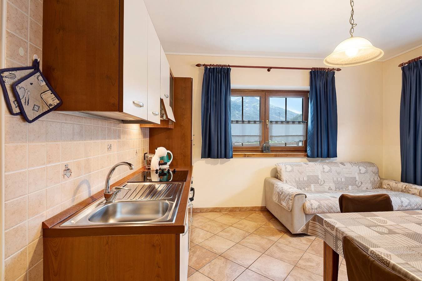 Foto 9 von 23: Ferienwohnung 'Greta Baita Mauri' mit Balkon und WLAN