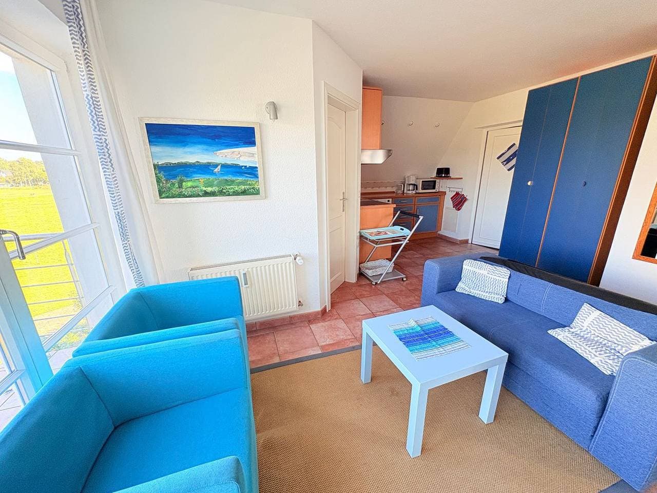 Foto 4 von 25: Ferienwohnung Drachen: Reetgedecktes Strandhaus mit eigenem Strand und Meerblick