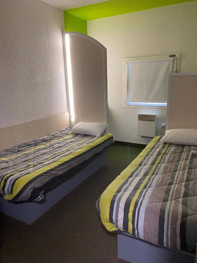 Foto 4 von 6: Double Room with Shared Bathroom