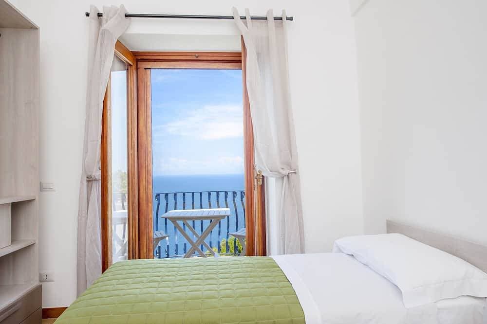 Foto 5 von 30: Casa Rosaria: Traumterrasse mit endlosem Meerblick