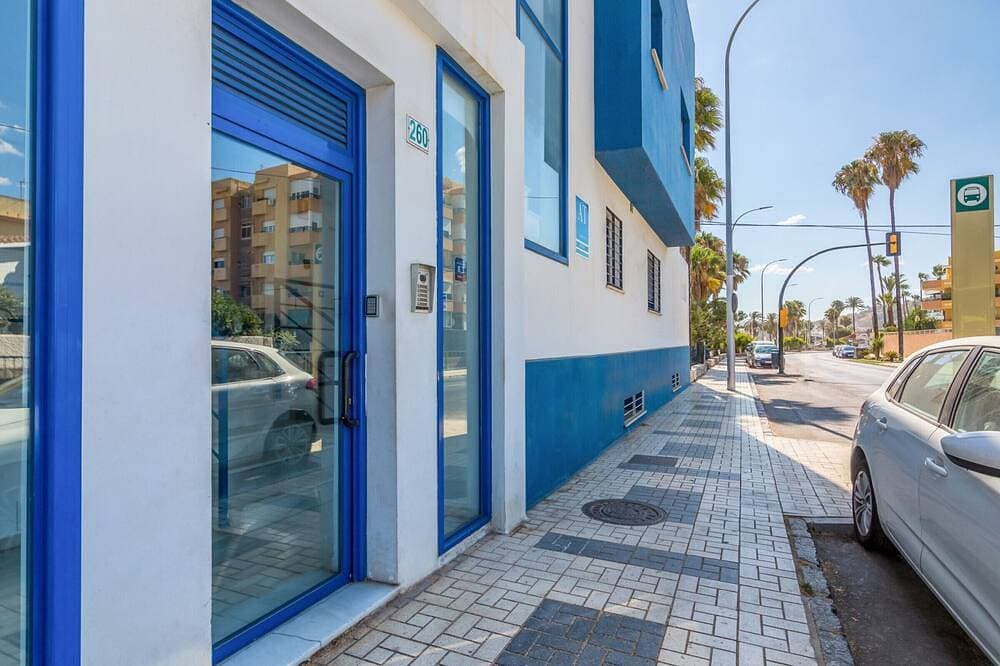 Foto 11 von 24: Studio moderne pour 4 pers. proche mer à Malaga - Clim, wifi, cuisine équipée