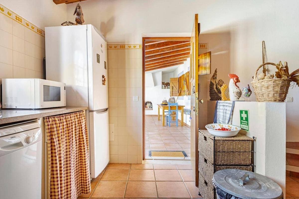 Foto 4 von 31: Three-Bedroom House