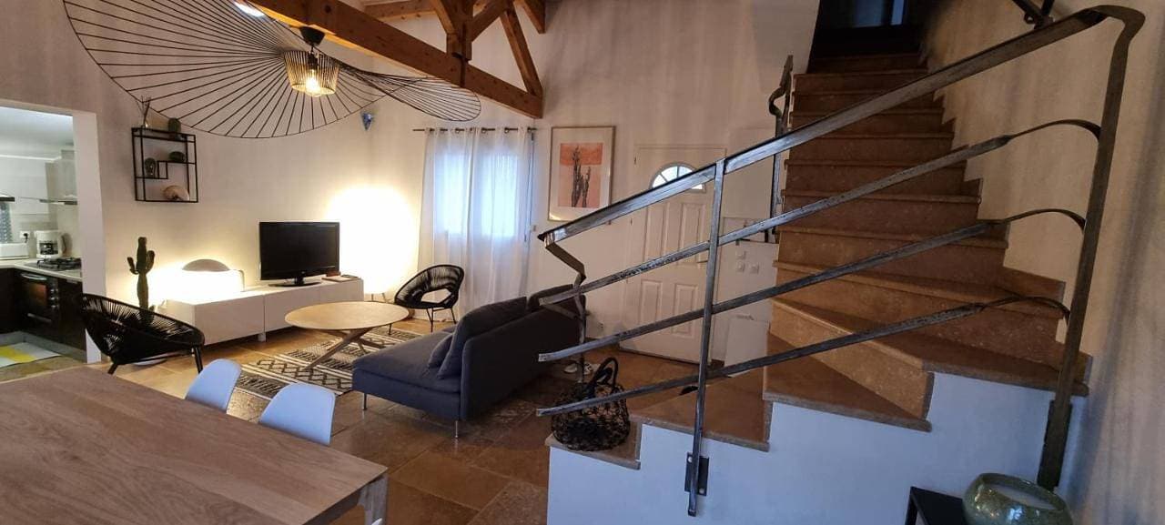 Foto 11 von 34: Three-Bedroom House