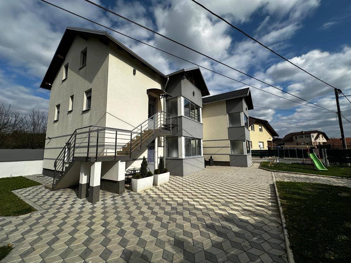 Foto 5 von 33: One-Bedroom Apartment