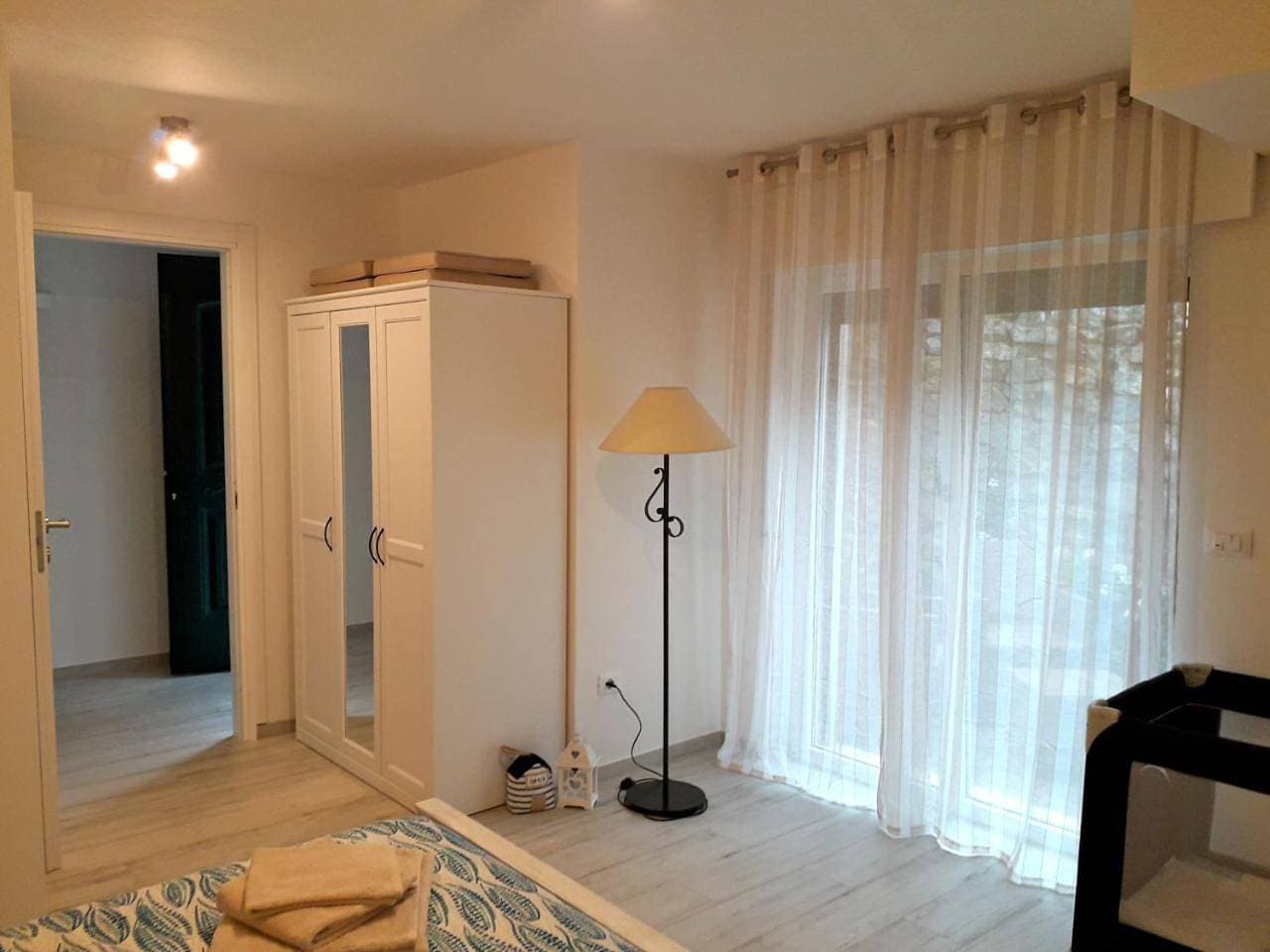 Foto 7 von 11: Double Room with Private Bathroom