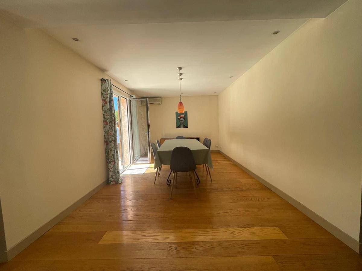 Foto 4 von 36: Villa