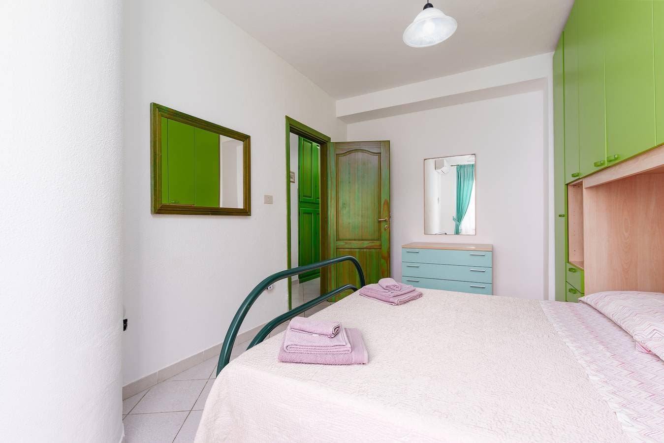 Foto 8 von 24: Sardisches Apartment mit privater Terrasse, 3 Gehminuten vom Strand entfernt