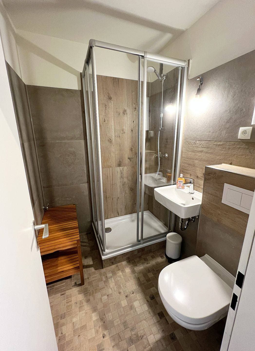 Foto 7 von 16: 1-Zimmer-Ferienwohnung "Haven Stuuv" am Südstrand Burgtiefe mit Yachthafenblick