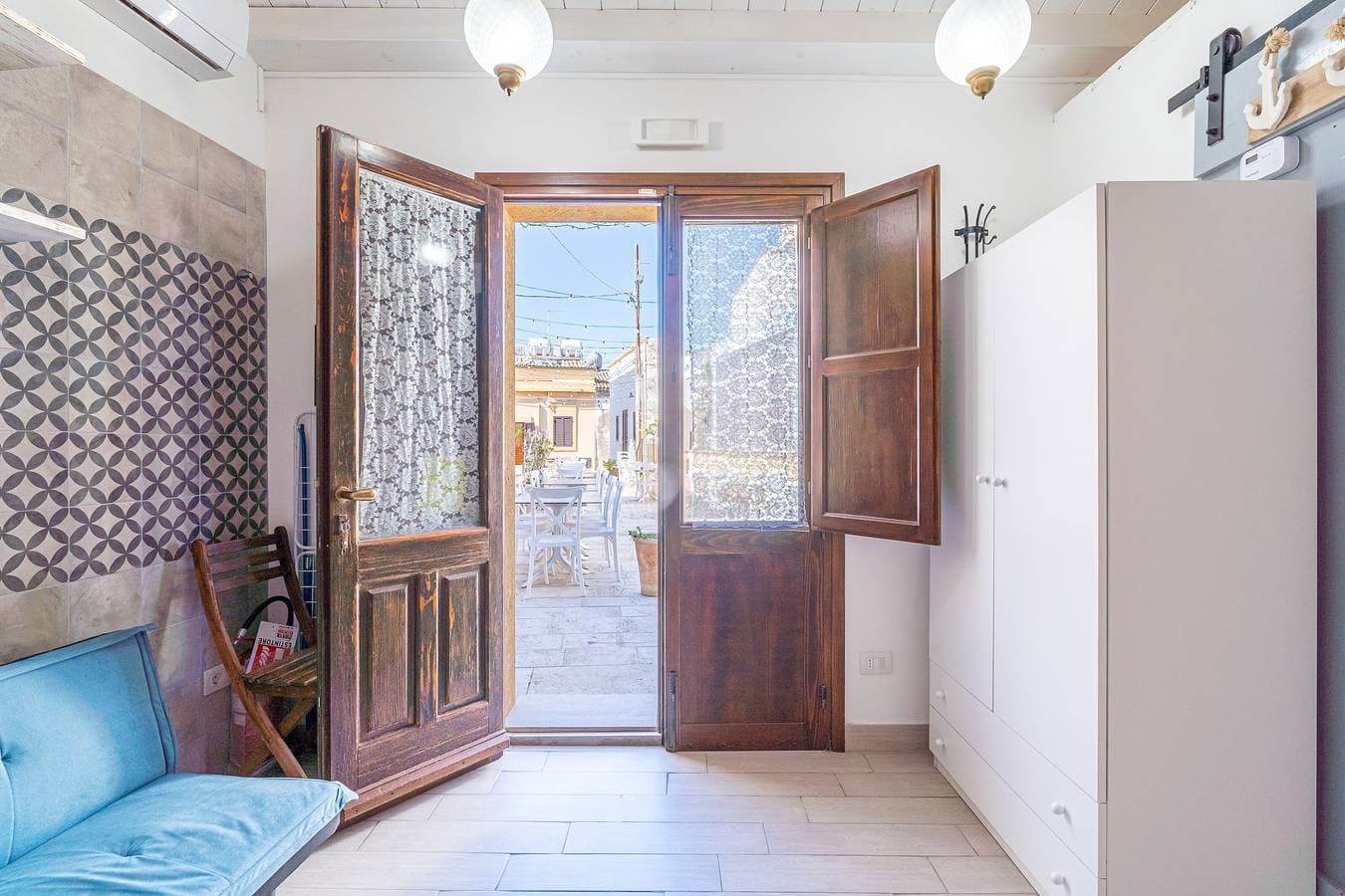 Foto 3 von 23: Apartment 'Casamari im Zentrum von Marzamemi' mit WLAN und Klimaanlage
