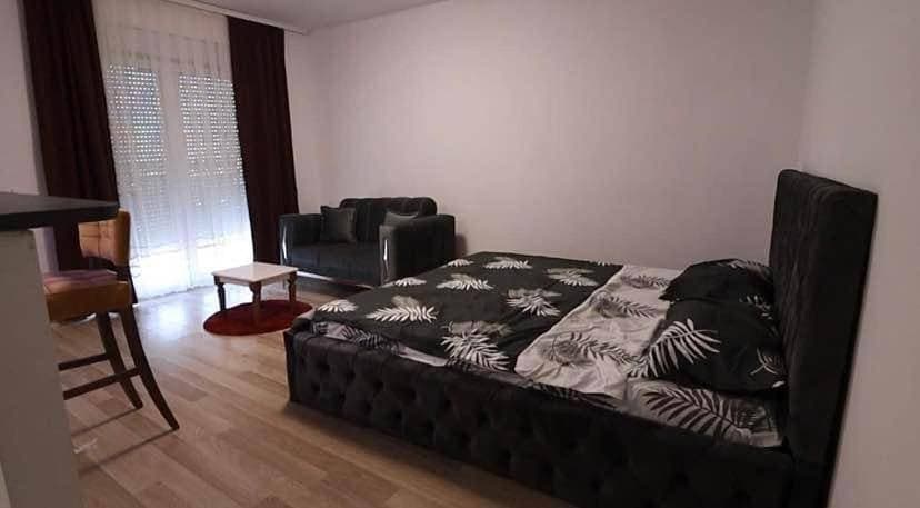 Foto 3 von 5: Apartmant Cozy Prishtina