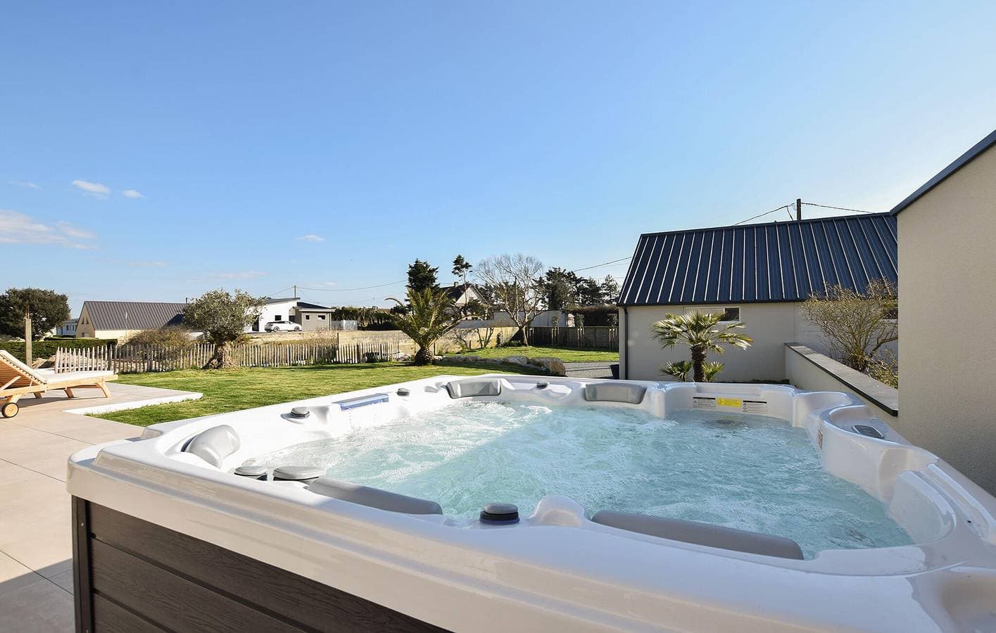 Foto 5 von 46: Gemütlich, 2 km vom Strand entfernt: 180 m² große Wohnung mit Garten, Whirlpool und WLAN