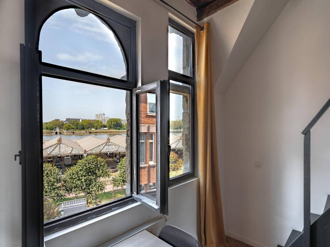 Foto 12 von 15: Wohnung mit zwei Schlafzimmern am Fluss
