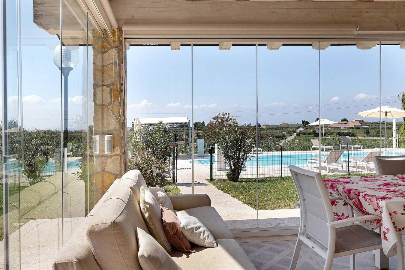 Foto 9 von 41: Bardolino Golden Hill – Private Villa mit Pool und Whirlpool in den Hügeln
