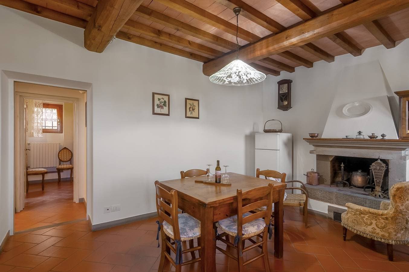 Foto 10 von 29: Podere Salceto – Terrasse mit Chianti-Blick, authentisches Toskana-Erlebnis
