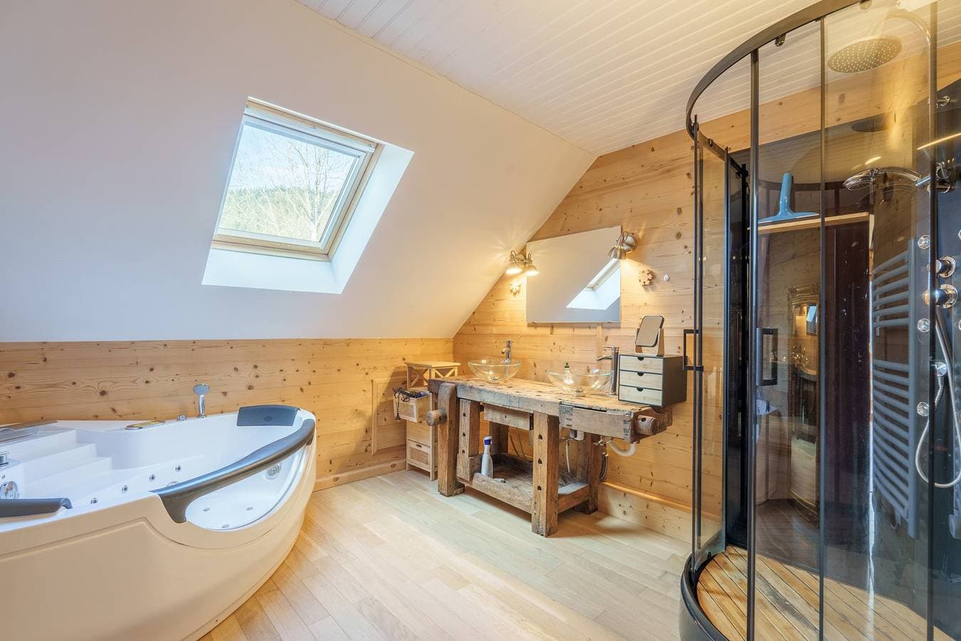 Foto 7 von 15: Chalet für 10 Personen mit Terrasse
