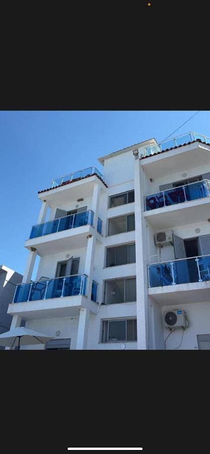 Foto 2 von 9: Apartment with Sea View