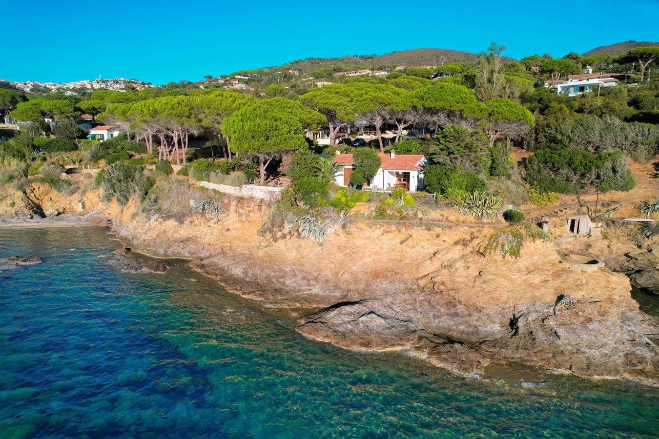 Foto 3 von 27: Villa für 8 Personen mit Garten