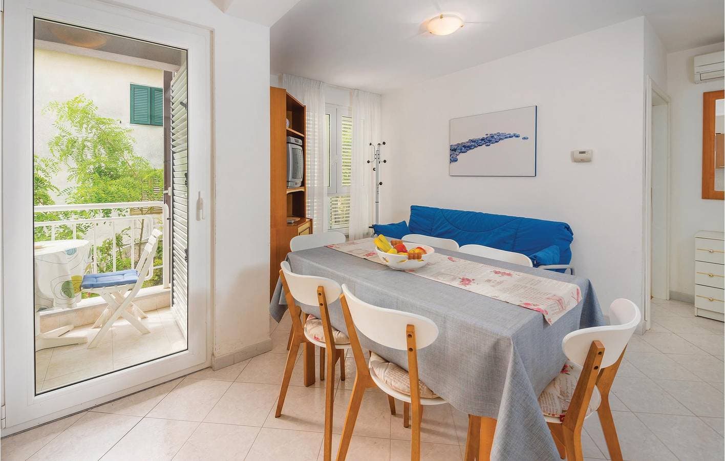 Foto 4 von 24: Gemütliche 1-Zimmer-Wohnung, 200 m vom Strand entfernt, mit Terrasse und WLAN