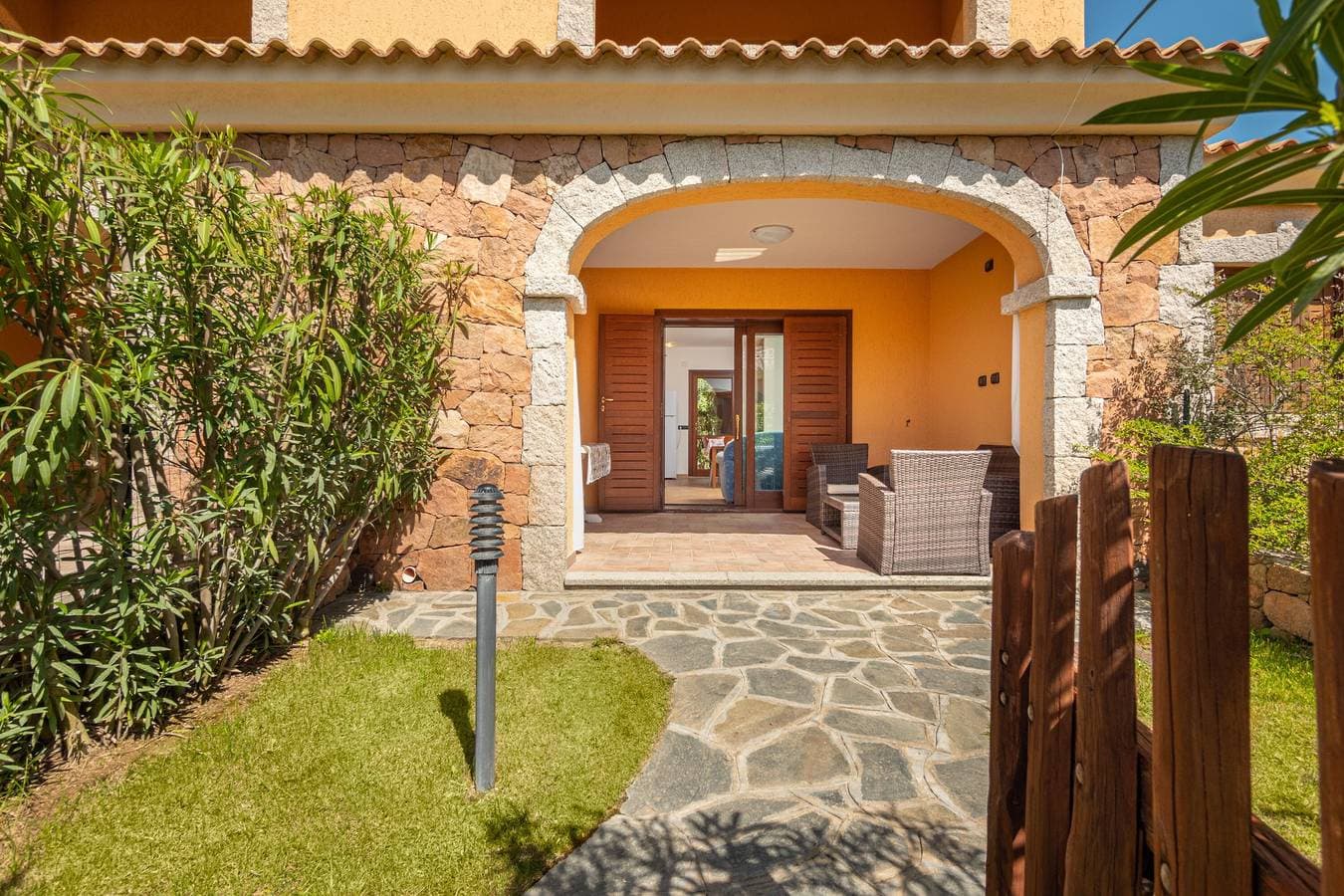 Foto 2 von 24: Ferienhaus 'Villetta Confortevole' nahe Strand mit Garten und WLAN