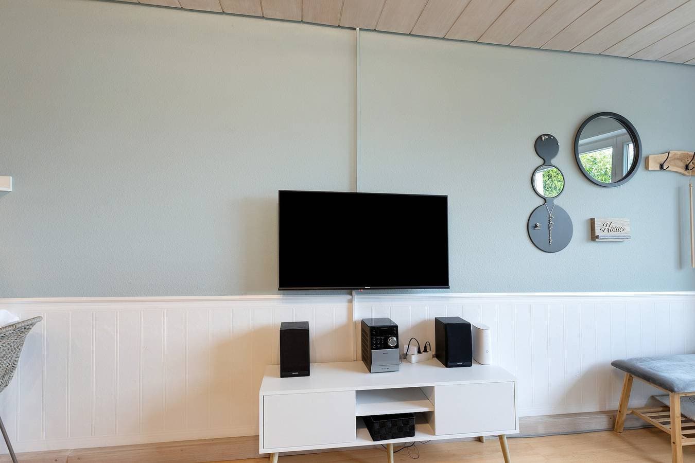 Foto 7 von 32: Premium Ferienwohnung 'Seeluft Direkt Am Wasser' mit Seeblick, privater Terrasse und WLAN