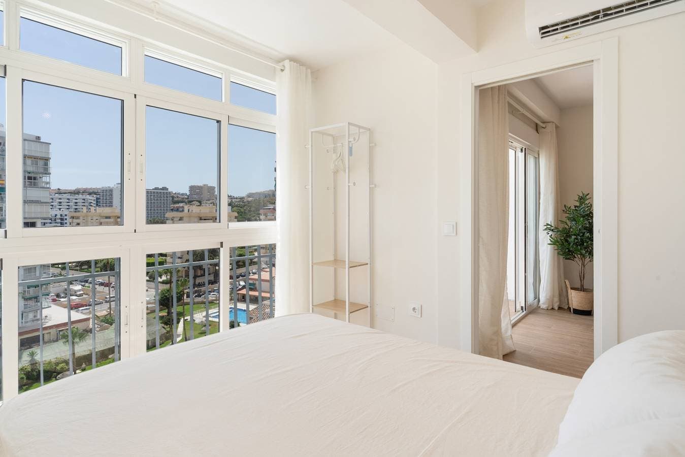 Foto 13 von 28: Apartment 'Olivanay' mit Meerblick, WLAN und Klimaanlage