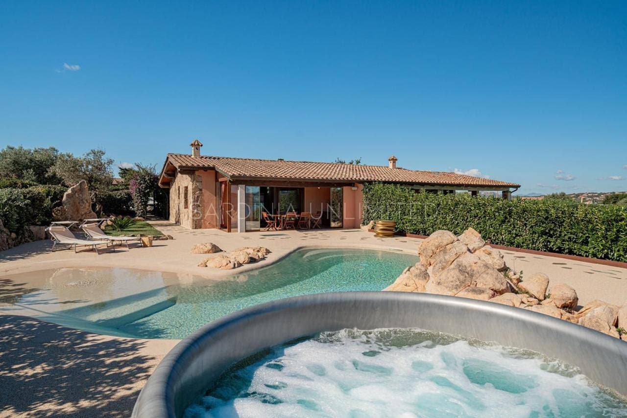 Foto 4 von 5: Villa