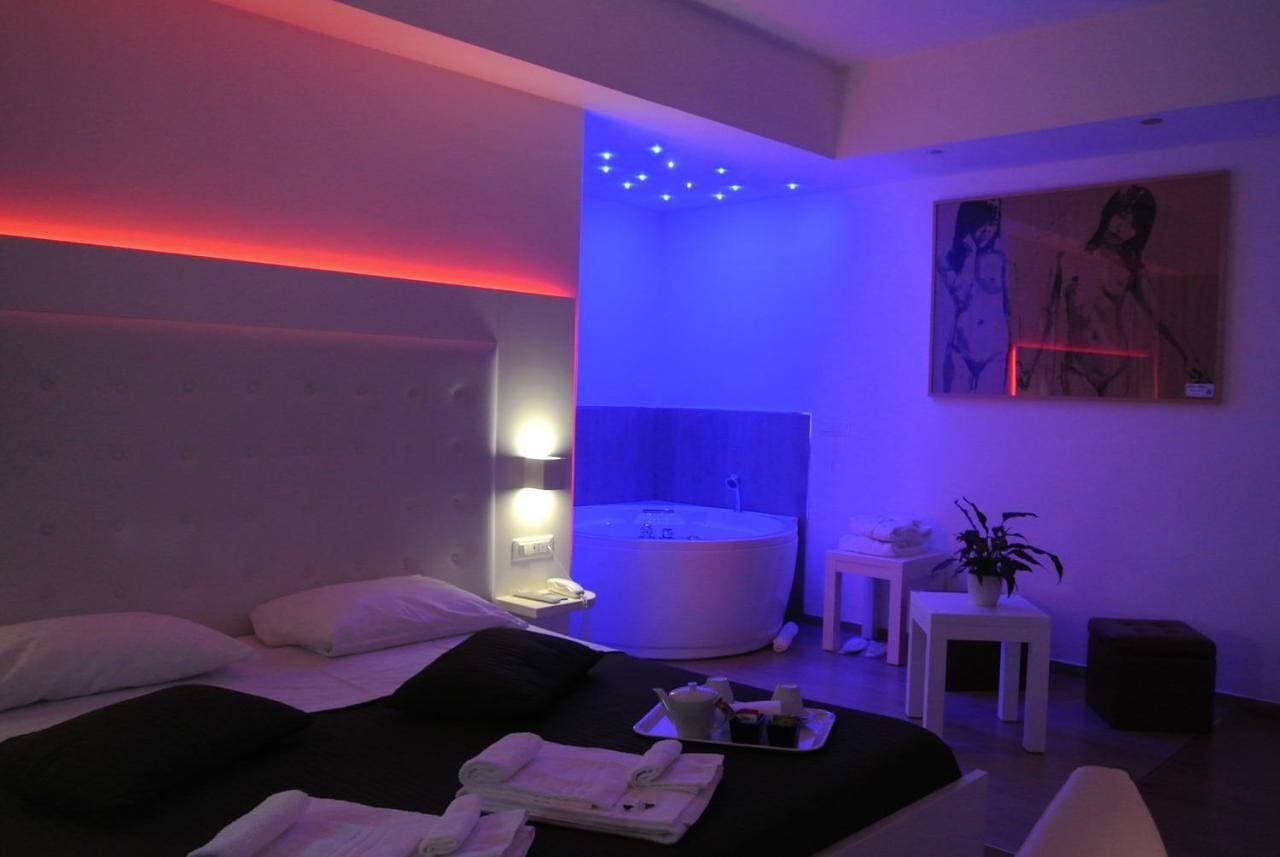 Foto 6 von 10: Deluxe Suite with Spa Bath
