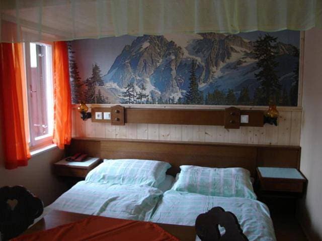 Foto 10 von 16: Double Room with Balcony