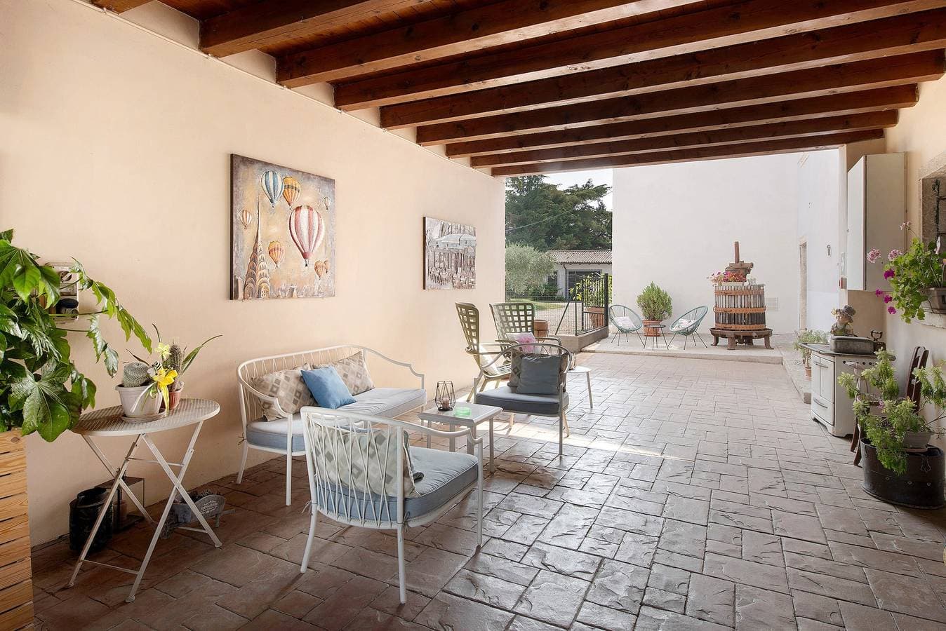 Foto 5 von 29: Ferienwohnung 'Mono Garden Colombare Teboi' mit Bergblick, Wi-Fi und Klimaanlage