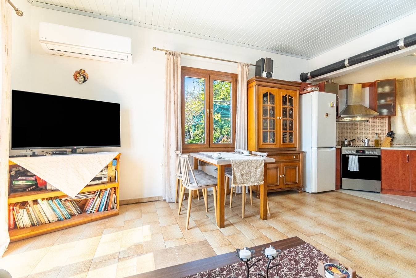 Foto 4 von 23: Ferienhaus 'Victoria's House' mit Meerblick, WLAN und Klimaanlage