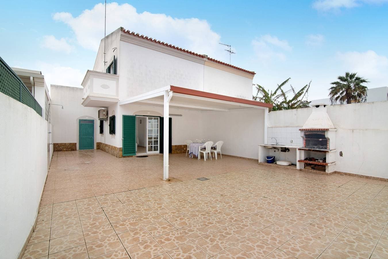 Foto 2 von 26: Ferienhaus 'Moradia Altura' mit privater Terrasse und Balkon