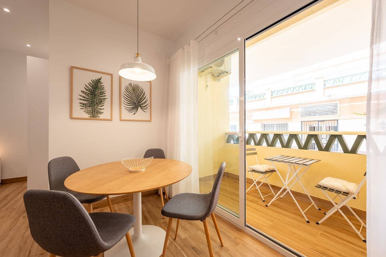 Foto 13 von 14: Ferienwohnung für 3 Personen mit Terrasse