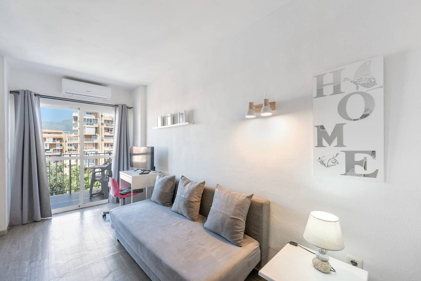 Foto 2 von 24: Apartment 'Minerva701' mit Meerblick, WLAN und Klimaanlage