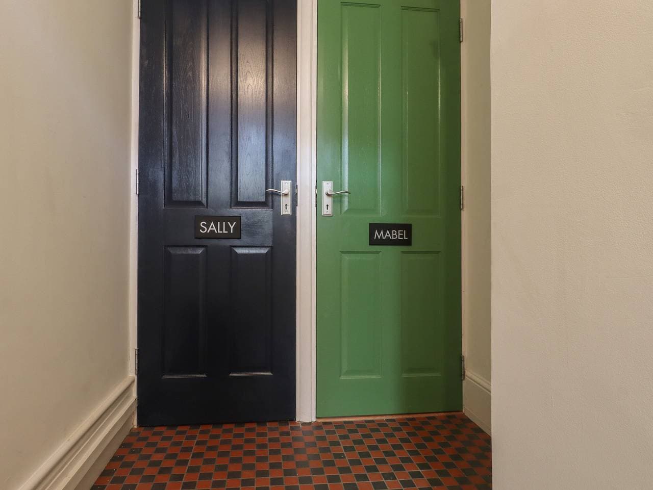 Foto 2 von 27: Ferienwohnung für 4 Personen