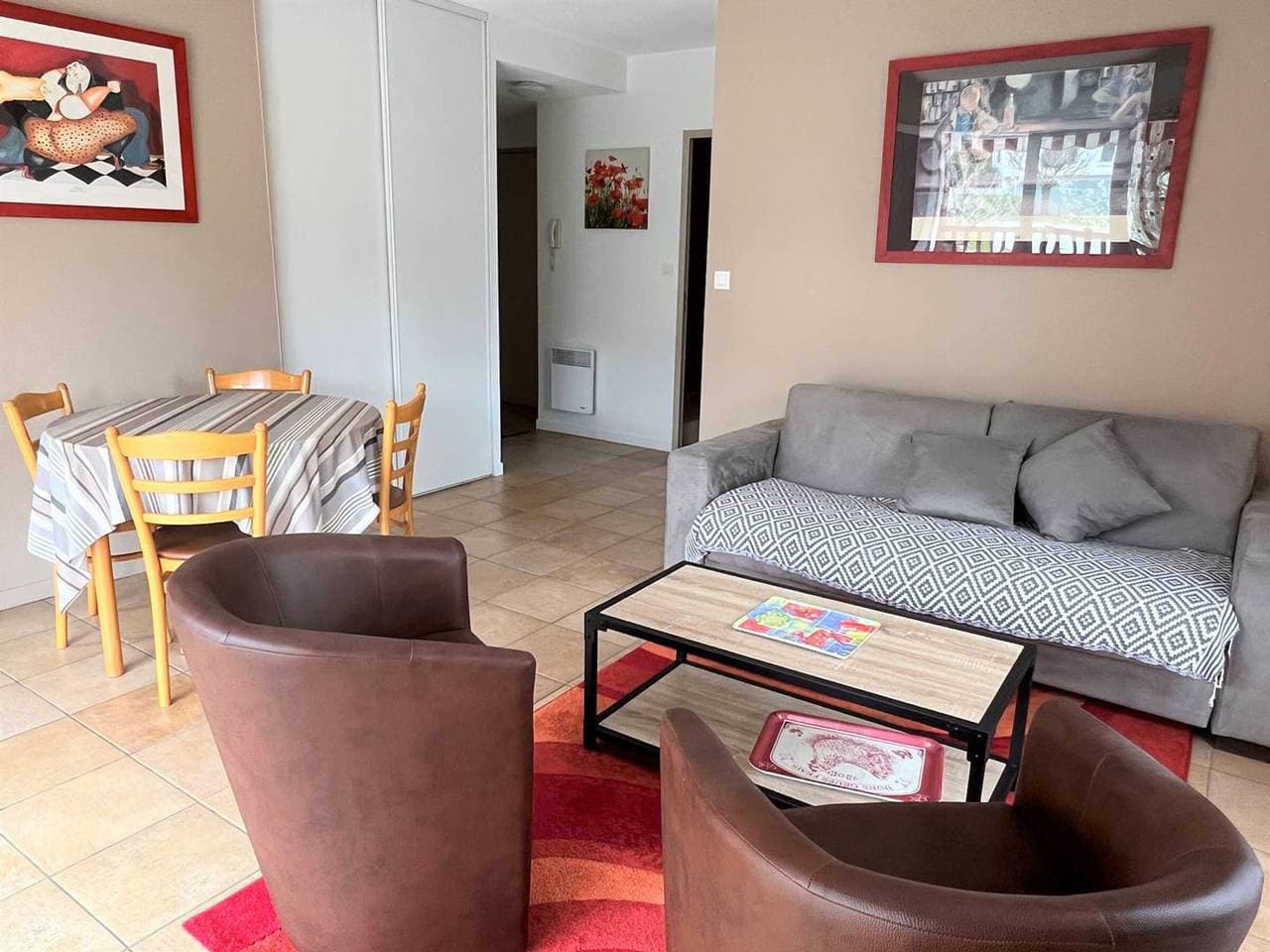 Foto 4 von 15: Ruhige T2 in Cambo-les-Bains mit Parkplatz und Internet