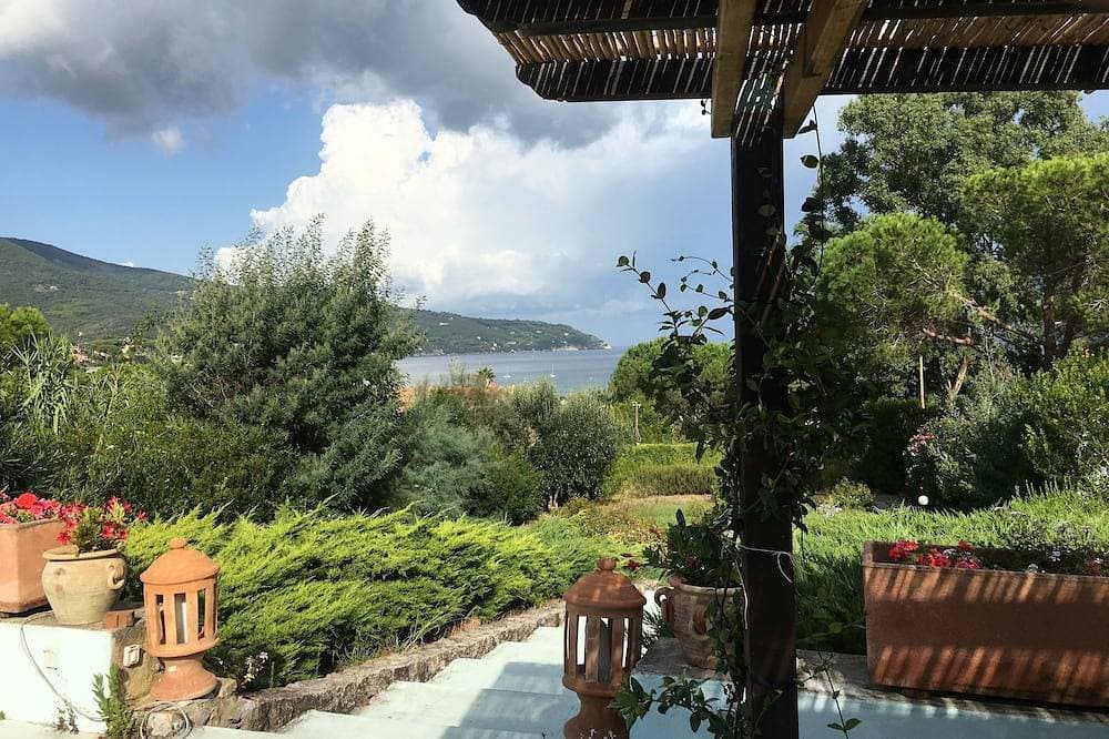 Foto 9 von 30: Freistehende Villa 50 Meter vom Meer entfernt