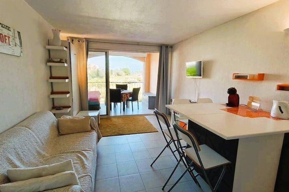 Foto 5 von 23: T2 Residenz mit Schwimmbad direkt am Meer