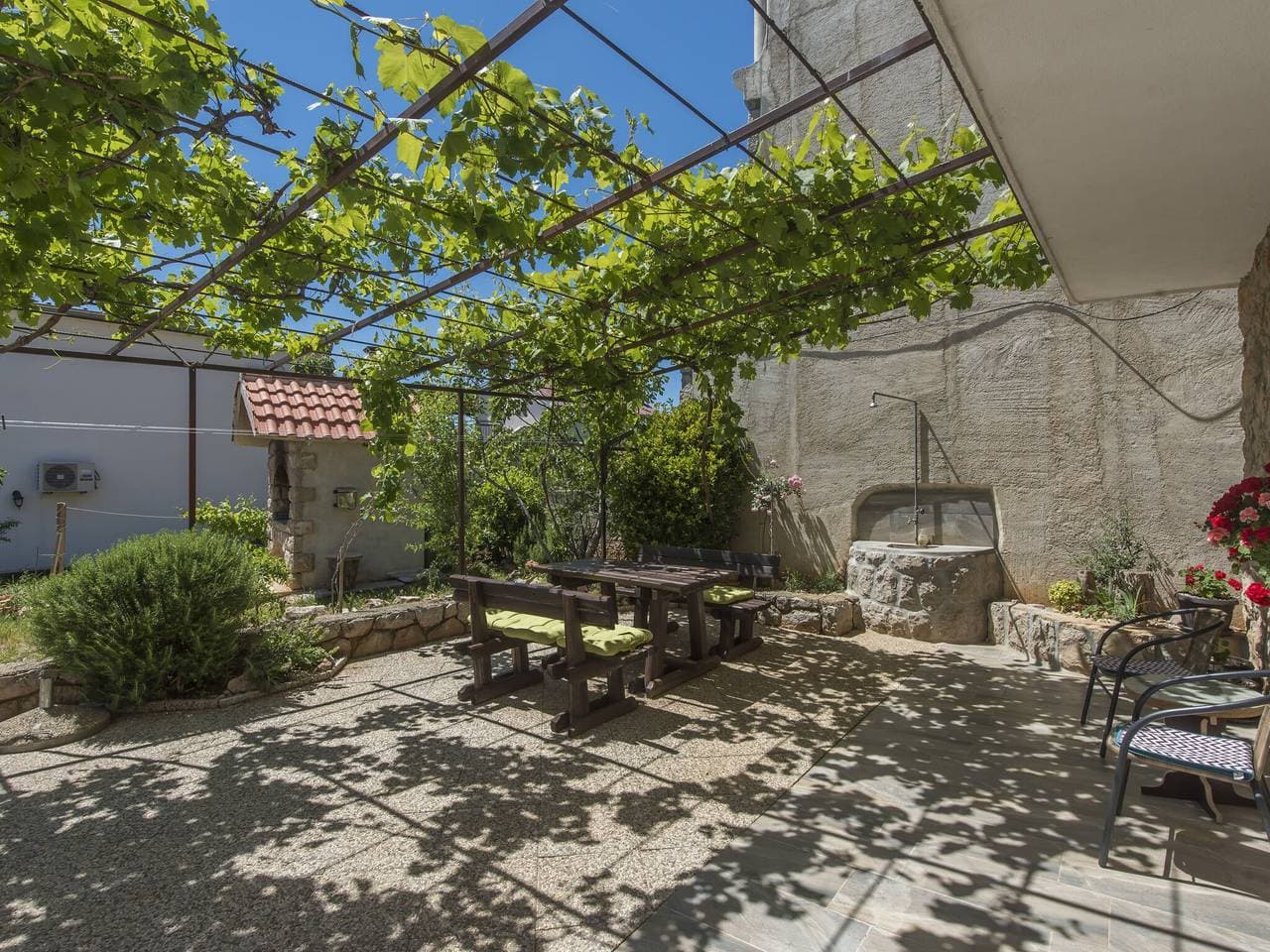Foto 8 von 40: Wohnung in Starigrad nahe Paklenica Park