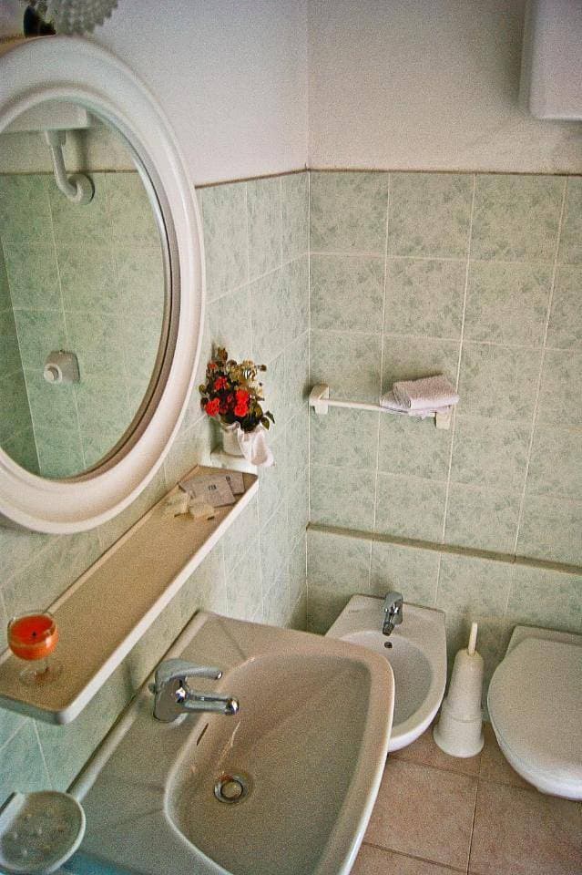 Foto 13 von 20: Double Room with Balcony and Sea View