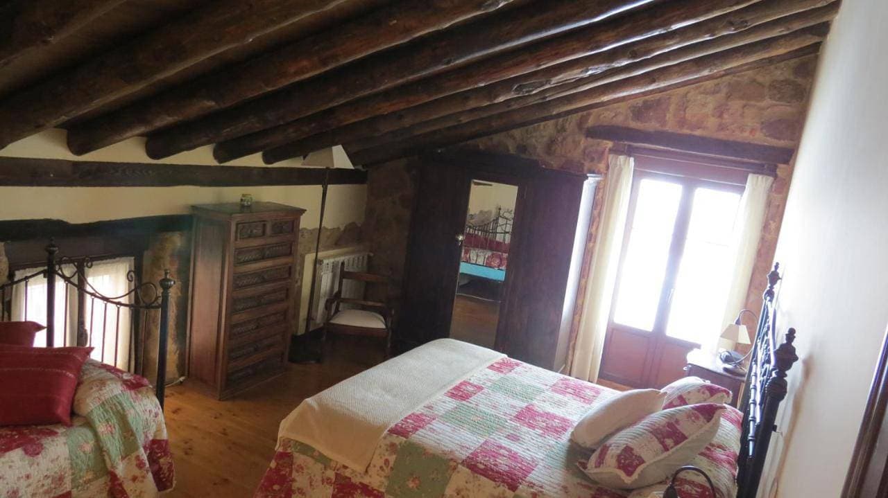 Foto 7 von 63: Five-Bedroom House