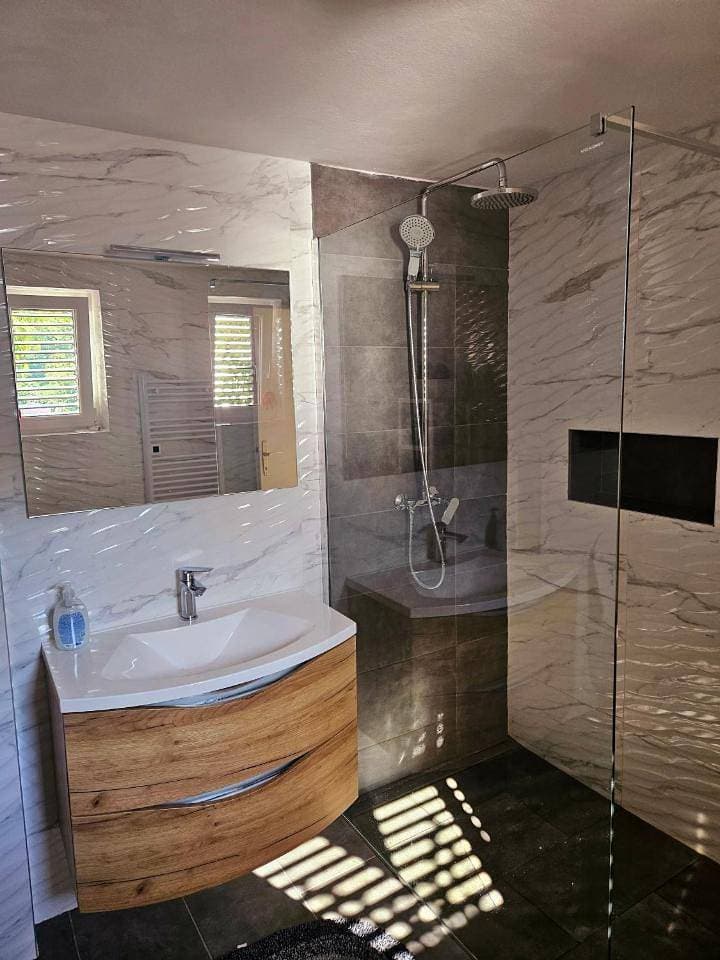 Foto 13 von 15: Two-Bedroom Holiday Home